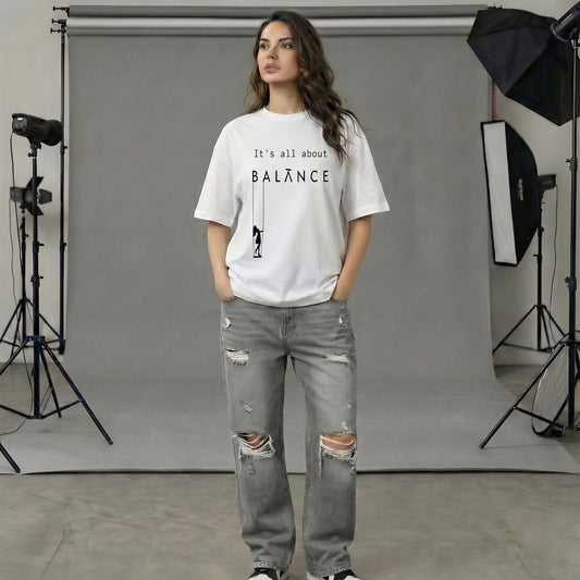 Women’s Balance Graphic T-Shirt – Minimal Aesthetic Streetwear Oversized Tee | Modern Urban Fashion